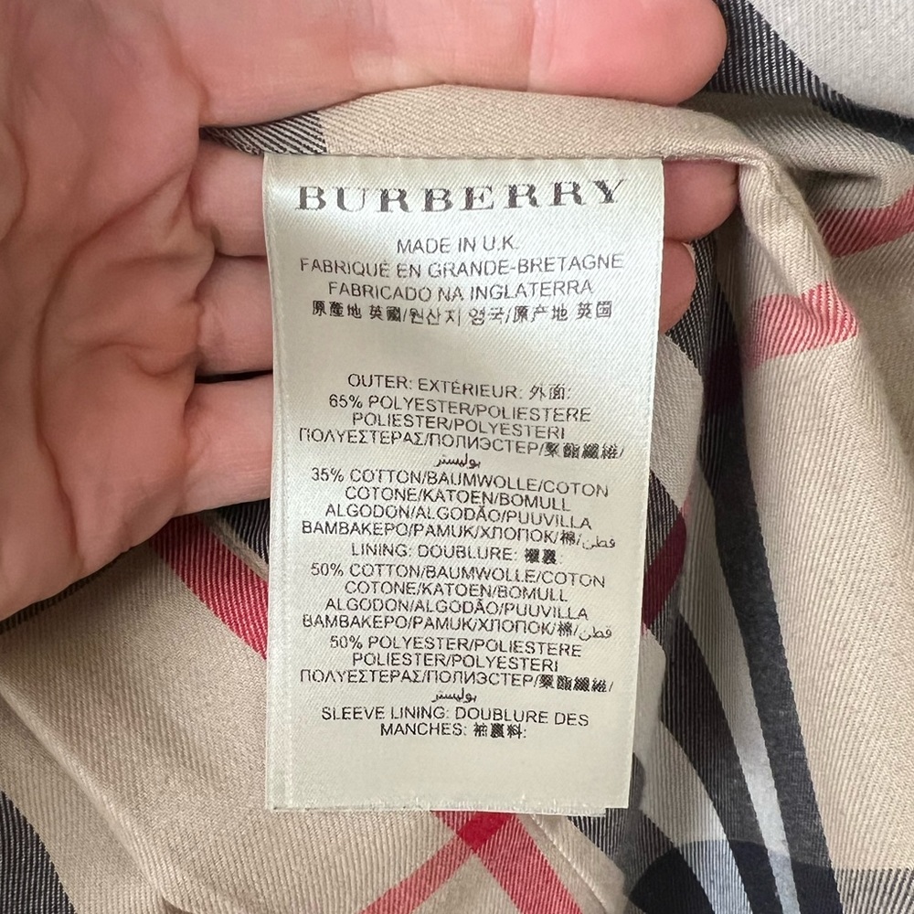Black Burberry Trench • full check interior lining • removable belt - Size US 2 - Picture 14 of 16